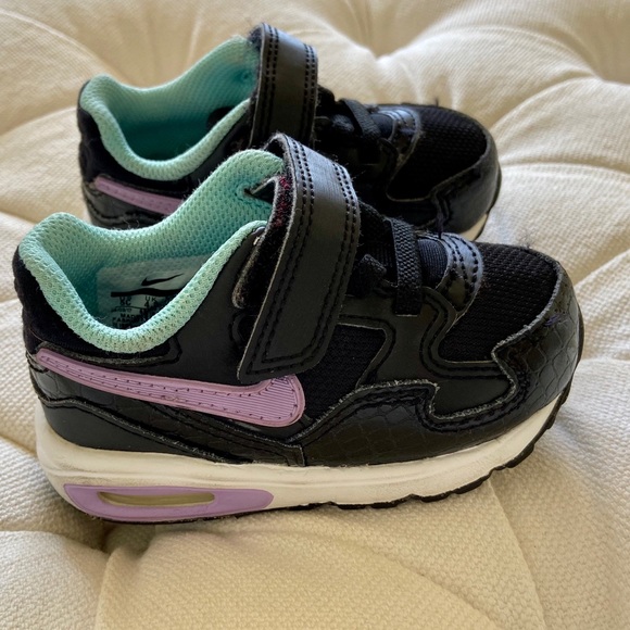 Nike Other - Nike Air Max